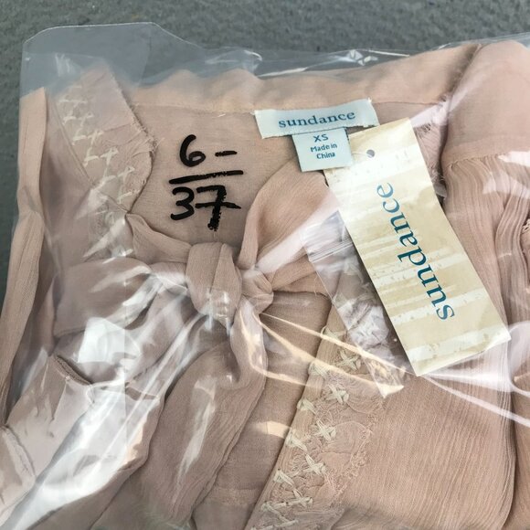 New Sundance Womens Sophia Blouse XS Peach Lace Long Sleeve Button Detail - Picture 11 of 11